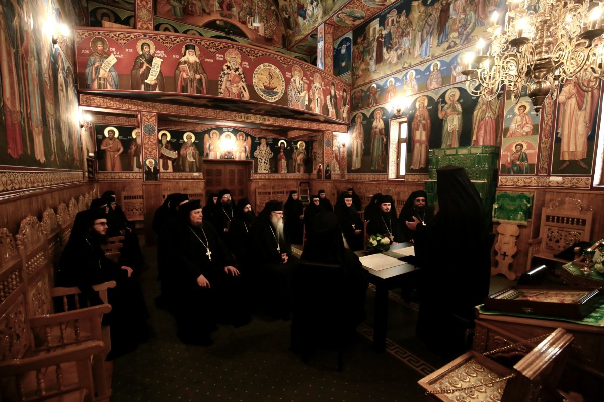 Sinaxă monahală în Episcopia Covasnei și Harghitei 165655