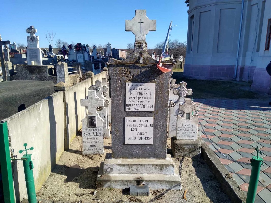 Istoria acestui neam  e scrisă pe crucile cimitirelor noastre 165824