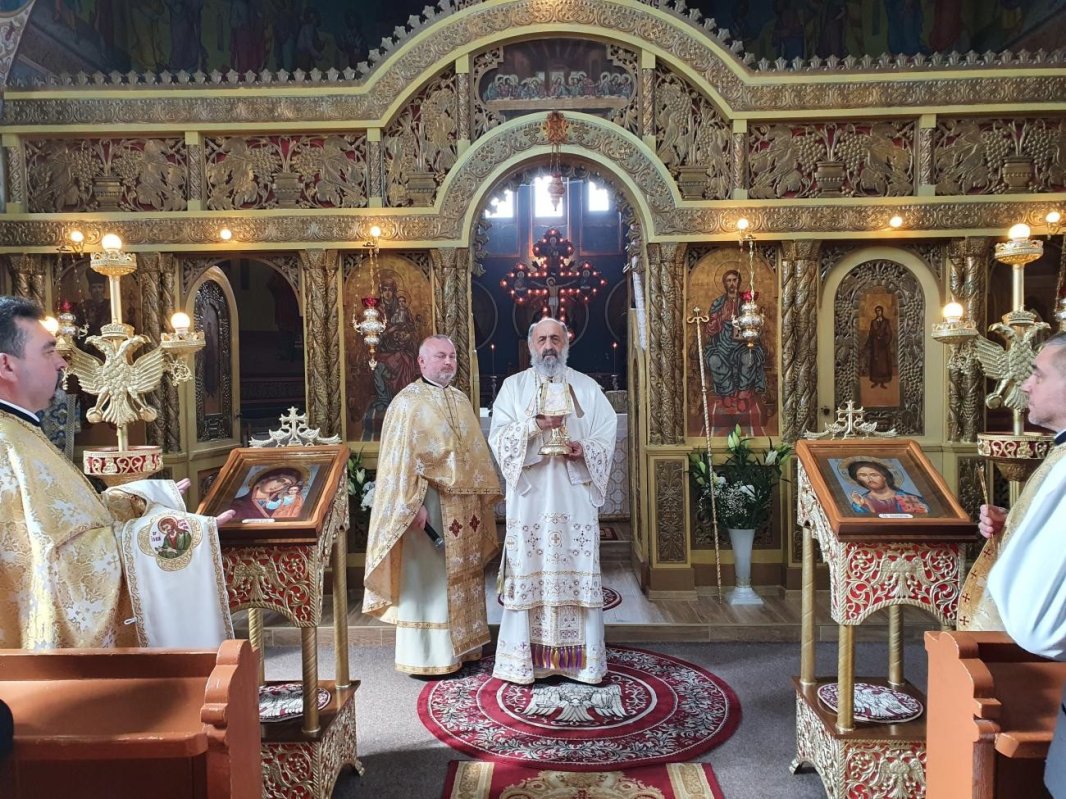 Sfinţirea Altarului de vară  în Parohia Iernut I, Protopopiatul Luduș 166022