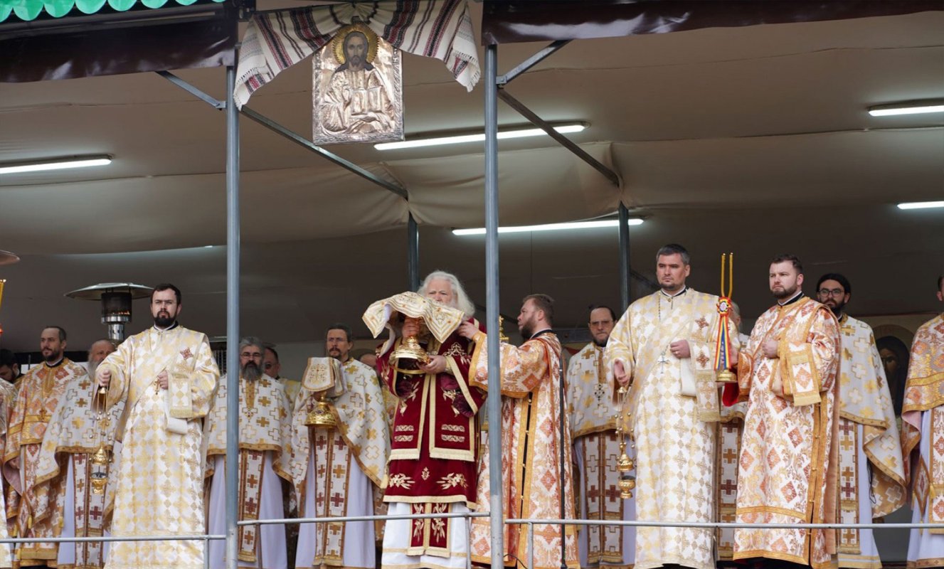 Slujire la Mănăstirea „Sfântul Ioan cel Nou” din Suceava 166030