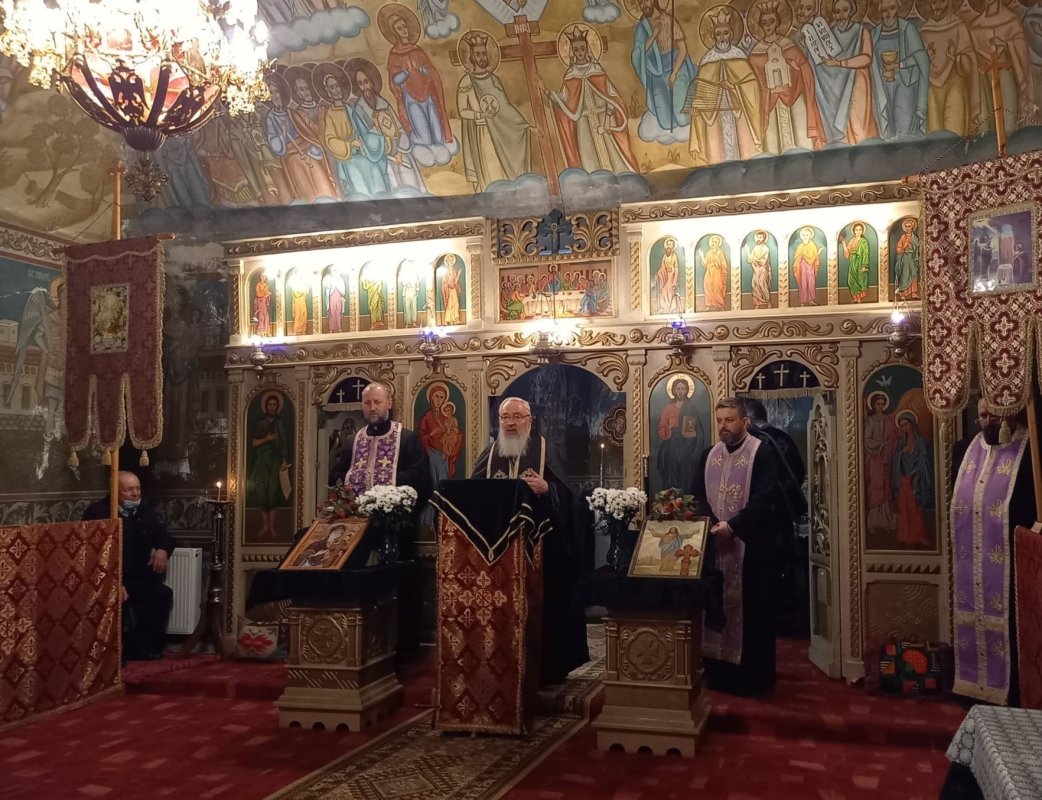 Slujiri la începutul Postului Mare în judeţul Cluj 166261