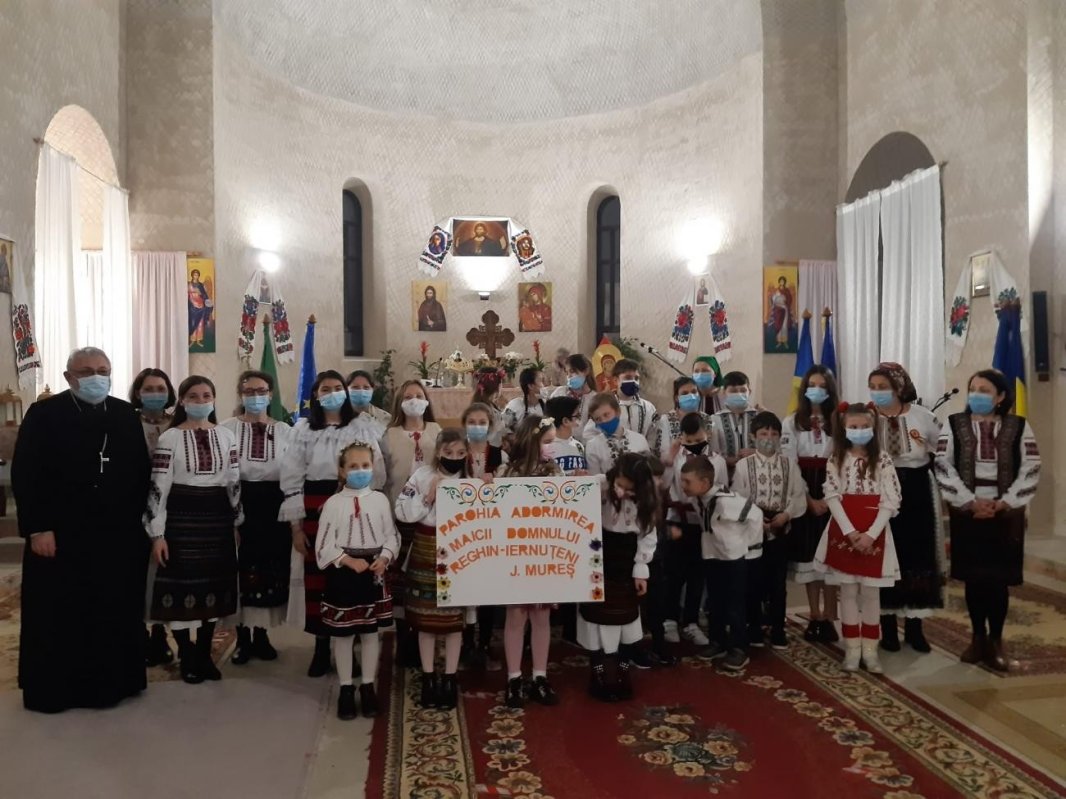 Activităţi catehetice în colaborare între parohii din România și Italia  166451