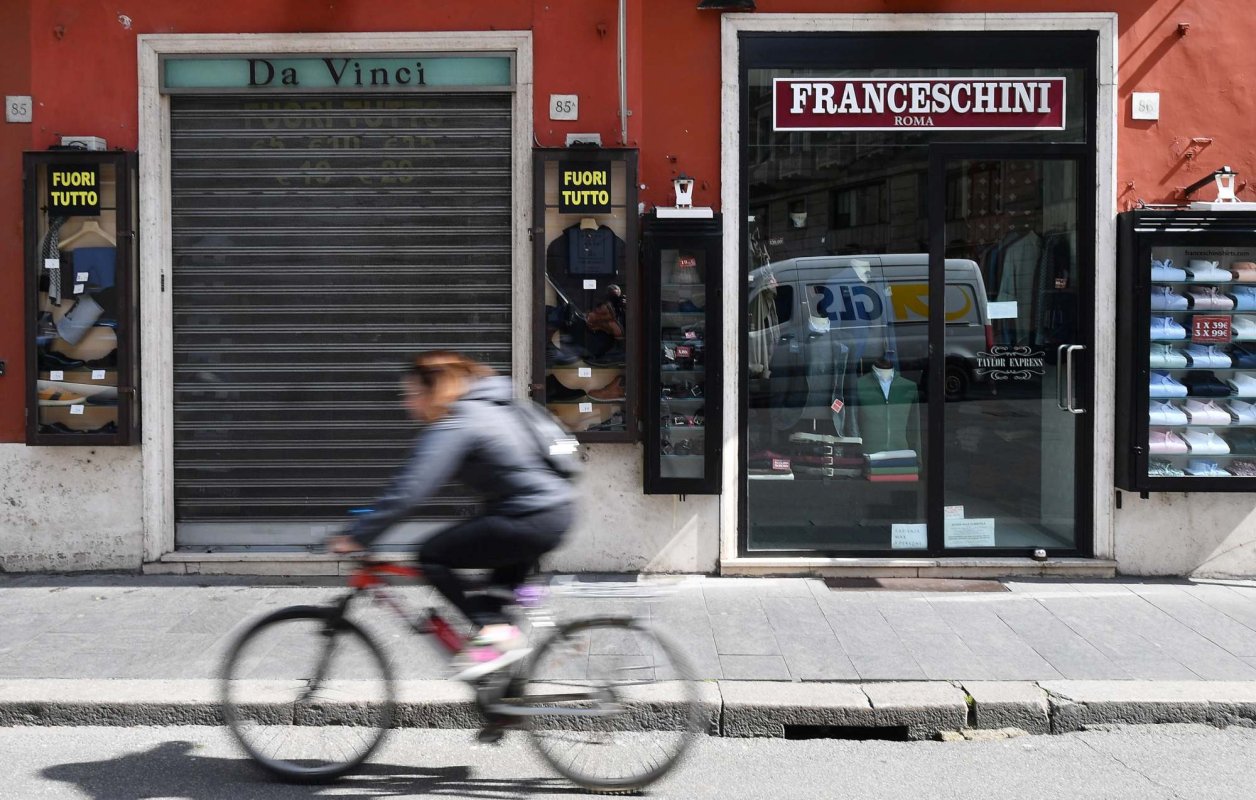 Pandemia, pierderi de 10 mii de miliarde de dolari 166555