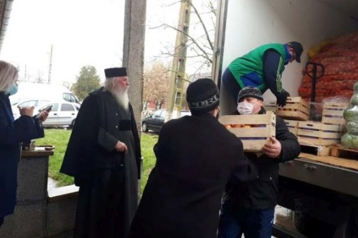 Revista presei 166636