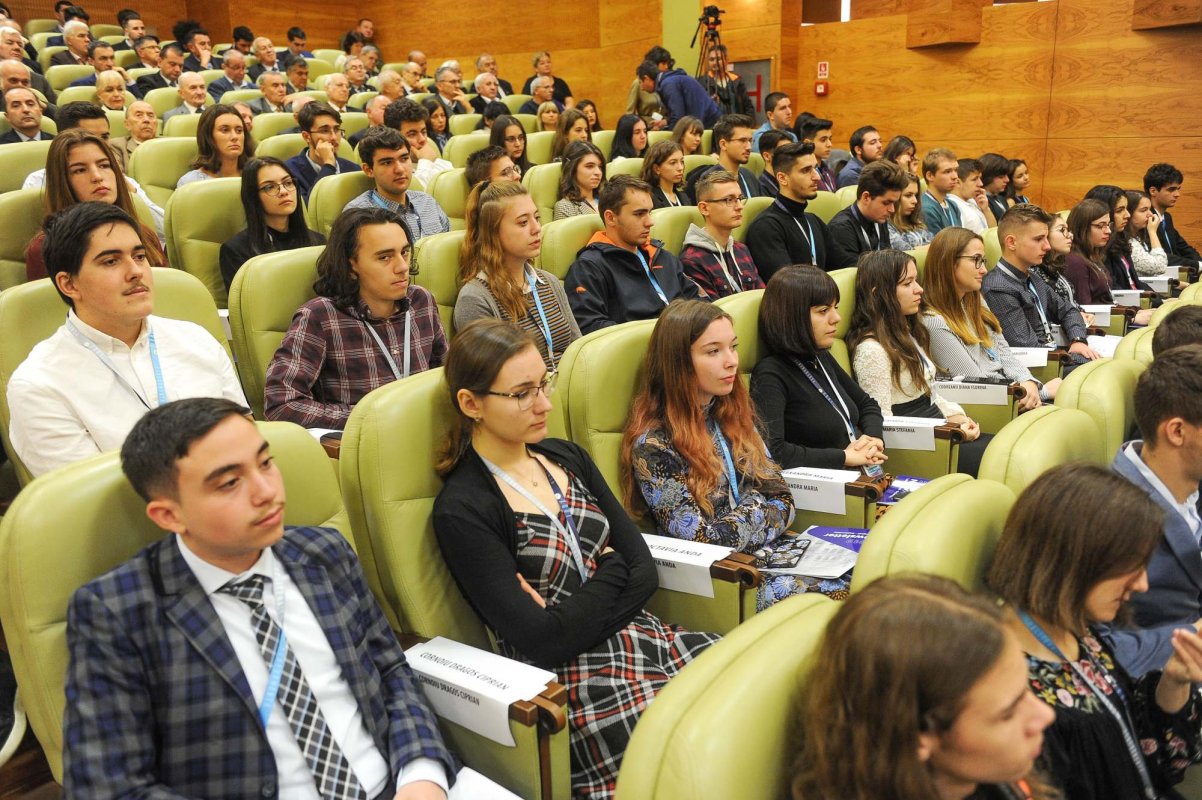 Rolul universităţilor în dezvoltarea economiei  166777