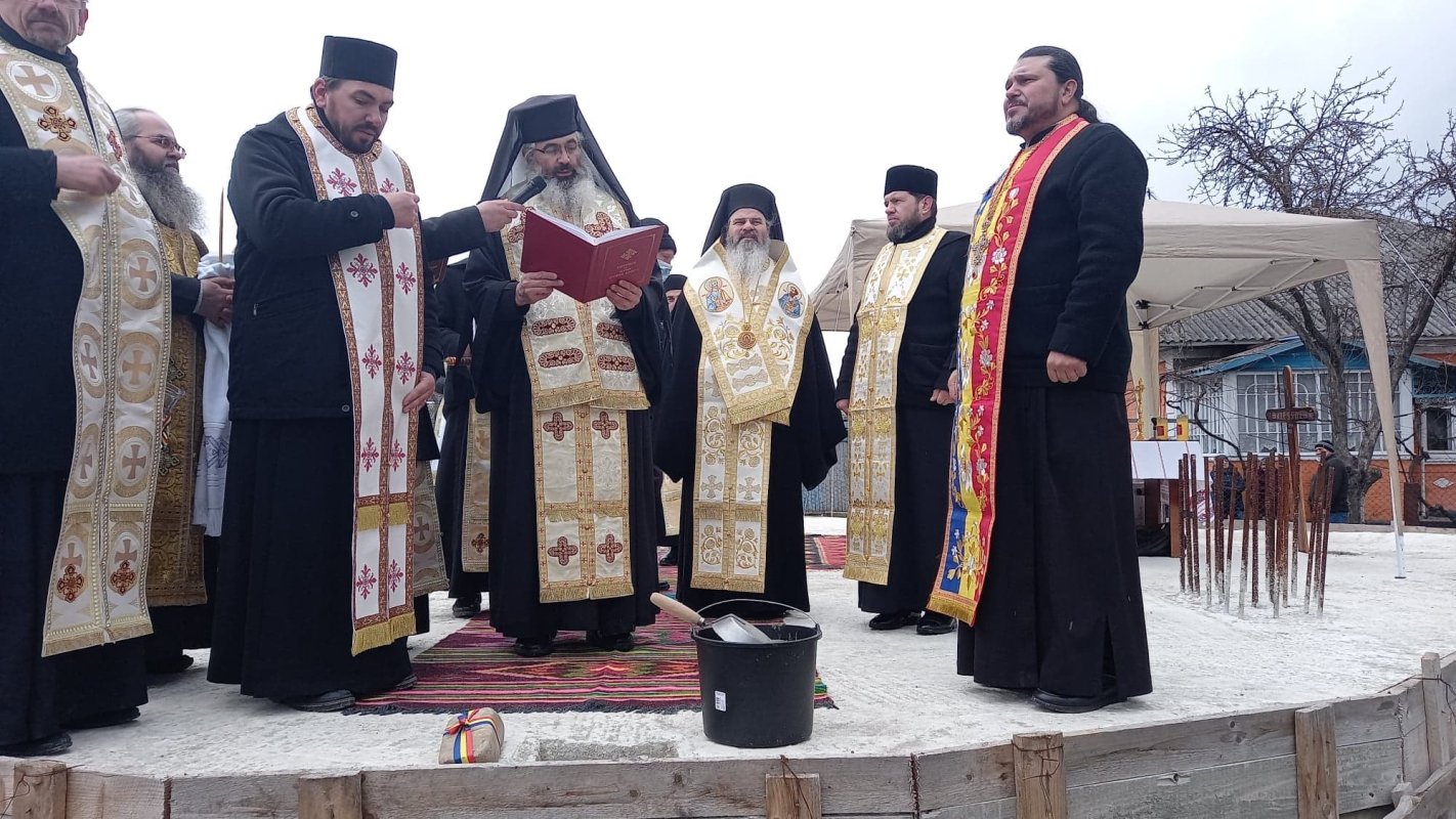 Un nou sfânt lăcaş al Patriarhiei Române va fi înălţat la Edineţ 166729