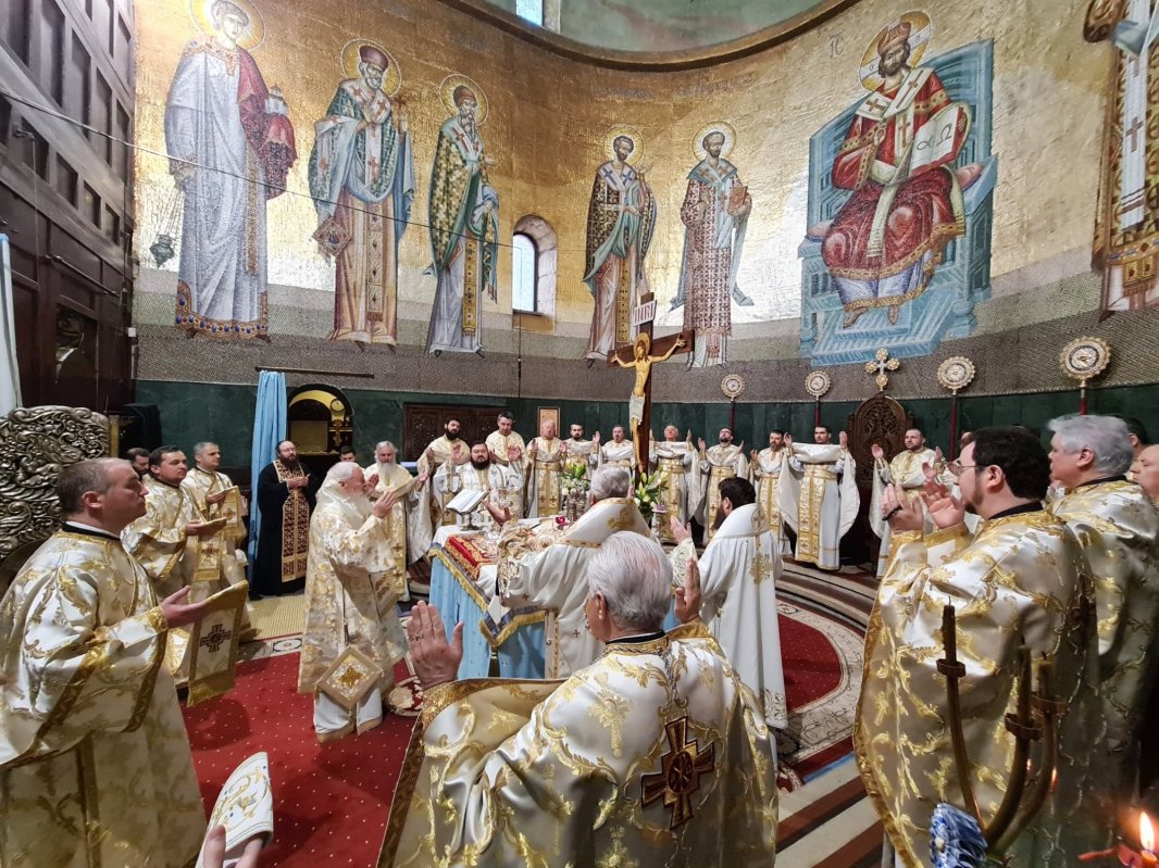 Hramul Mitropoliei Clujului, Maramureșului și Sălajului 166943