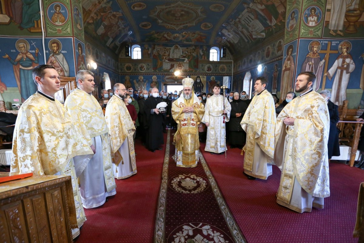 Slujiri arhiereşti în Duminica Sfântului Grigorie Palama 167086