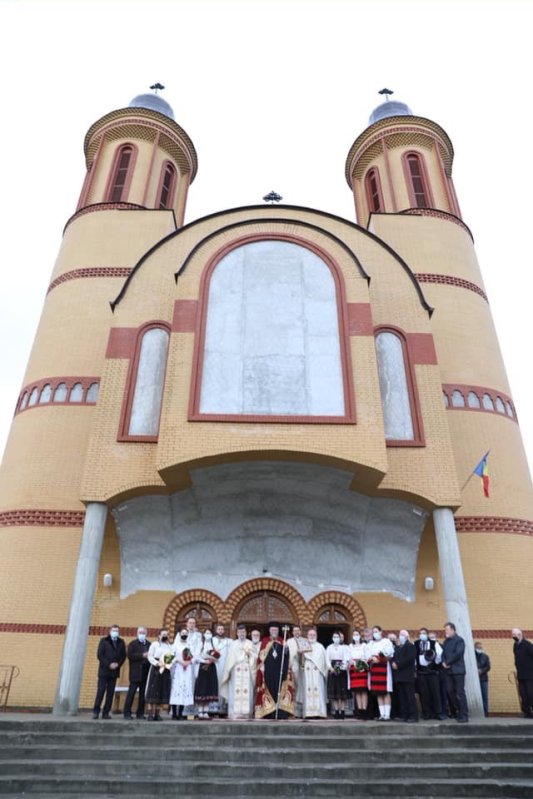 Binecuvântări arhiereşti în Episcopia Maramureşului şi Sătmarului 167158