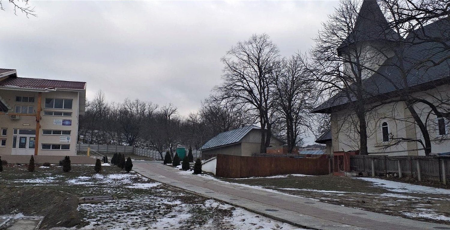 „Există un risc enorm de lăsare în uitare a zestrei spirituale a satului” 167296