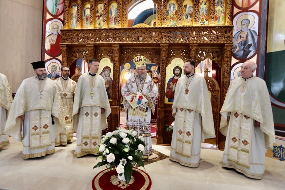 Slujiri arhiereşti în Episcopia Maramureşului şi Sătmarului 167672