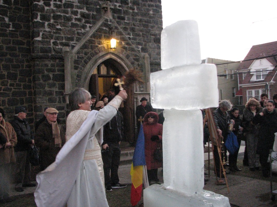 Misiune ortodoxă și culturală românească la New York  167948