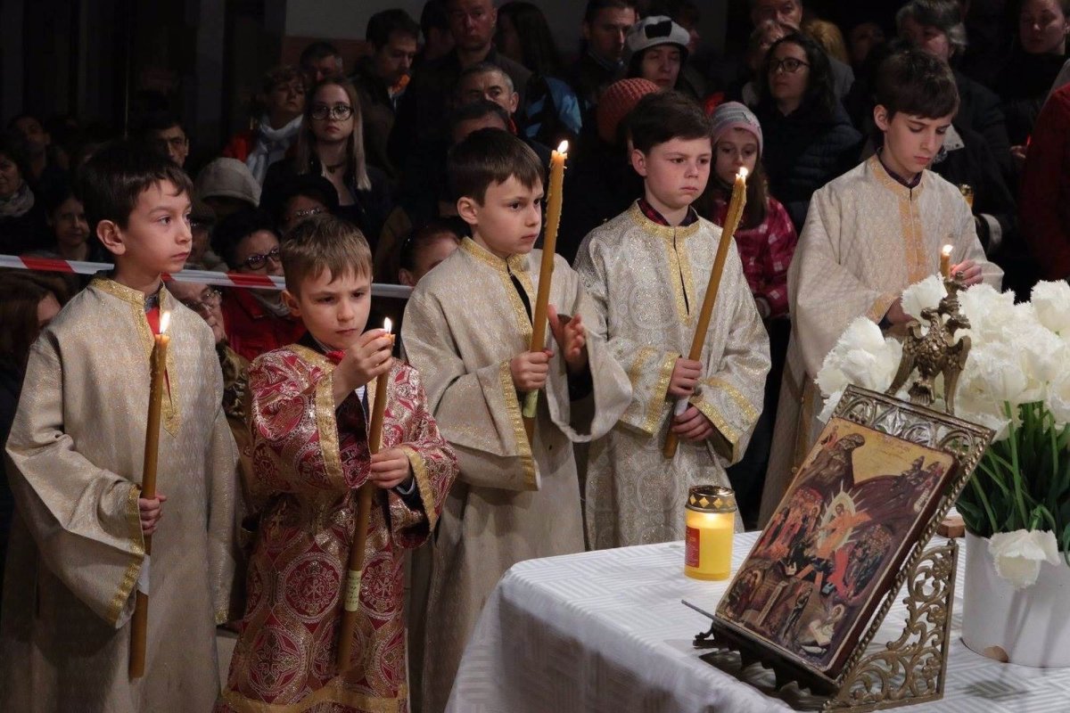 Reflecţie duhovnicească asupra morții premature, copilul în textul Panihidei 167961