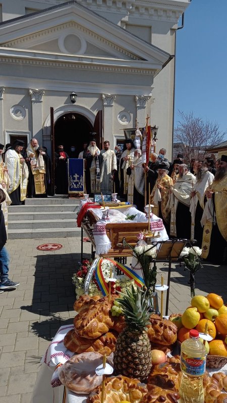 Părintele iconom stavrofor Dumitru Merticariu (1951- 2021). Un preot misionar, harnic şi jertfelnic 168045