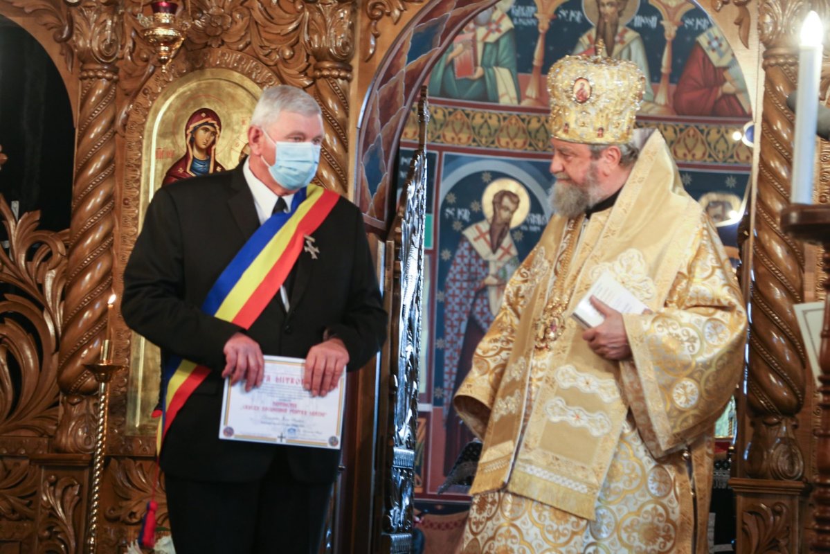 Liturghie arhierească la Cristian, judeţul Sibiu 168205