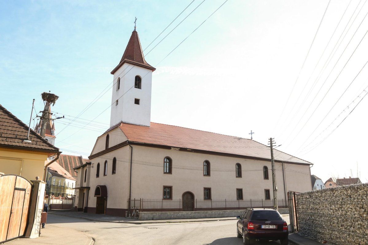 Liturghie arhierească la Cristian, judeţul Sibiu 168206