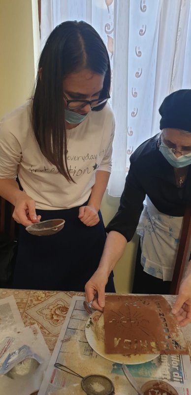 Serie de cateheze-atelier pentru tineri la o parohie bucureșteană 168303