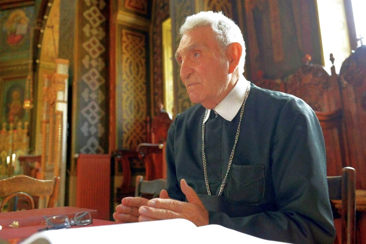 Duhovnicul în viața profesorului de religie sau ieșirea din timp 168700