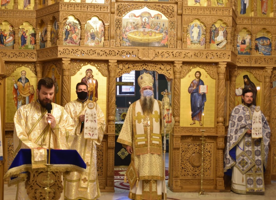 Slujiri la catedrale și mănăstiri din Mitropolia Olteniei  168765