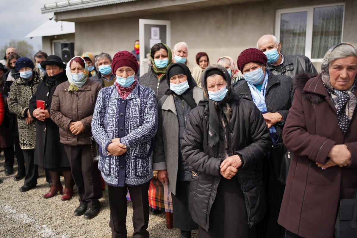 Piatră de temelie pentru o nouă biserică parohială în Râșca, Neamț 168848