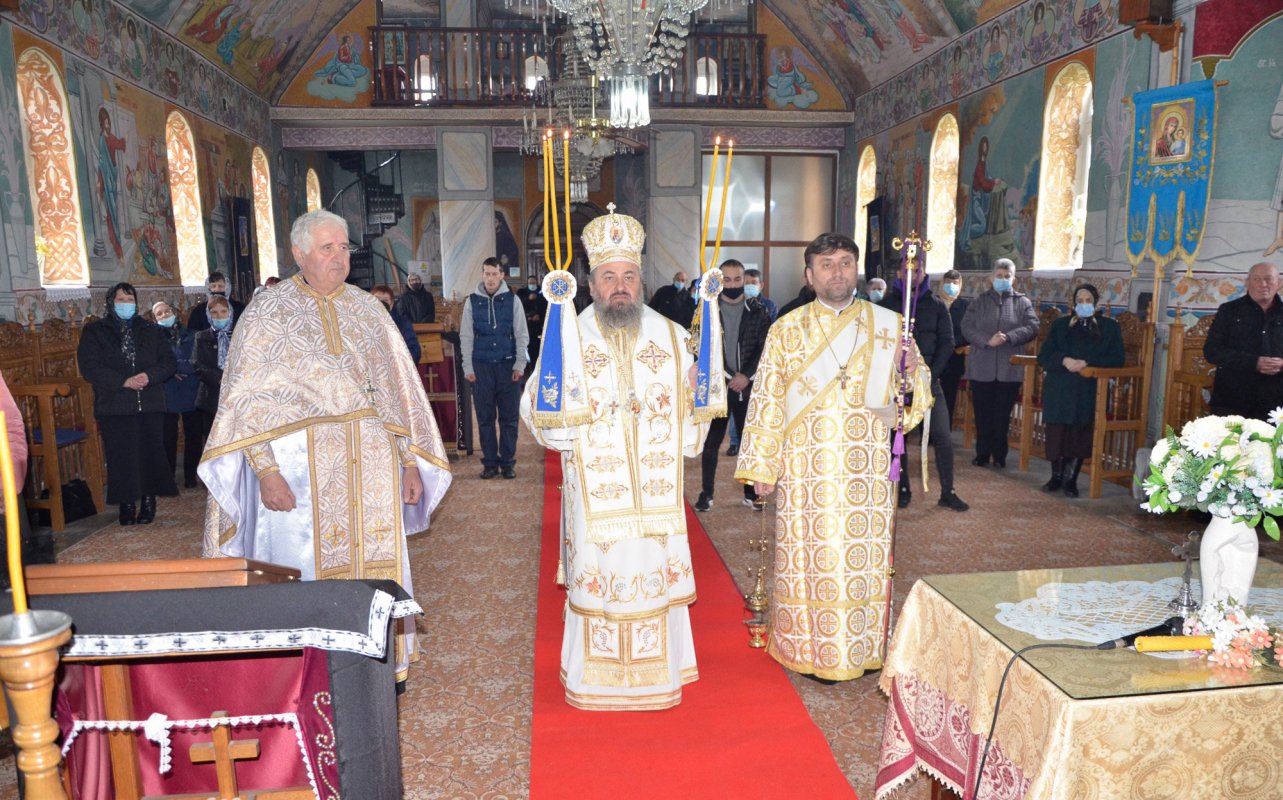 Slujiri arhiereşti în Hunedoara 168832