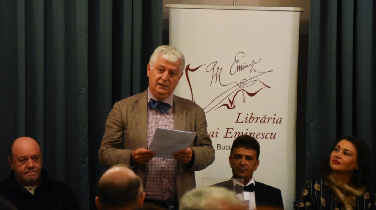 Daniel Ioniţă şi puntea de cultură între România şi Australia 168954