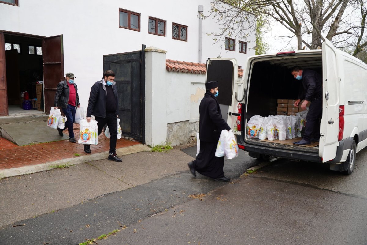 Pregătiri pentru sărbătorile pascale în Arhiepiscopia Dunării de Jos 168959