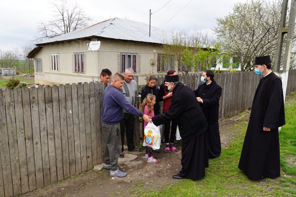 Pregătiri pentru sărbătorile pascale în Arhiepiscopia Dunării de Jos 168961