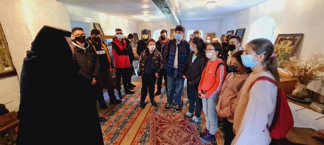 Activități cu tinerii pe Valea Geoagiului cu prilejul Zilei internaționale a patrimoniului 169056