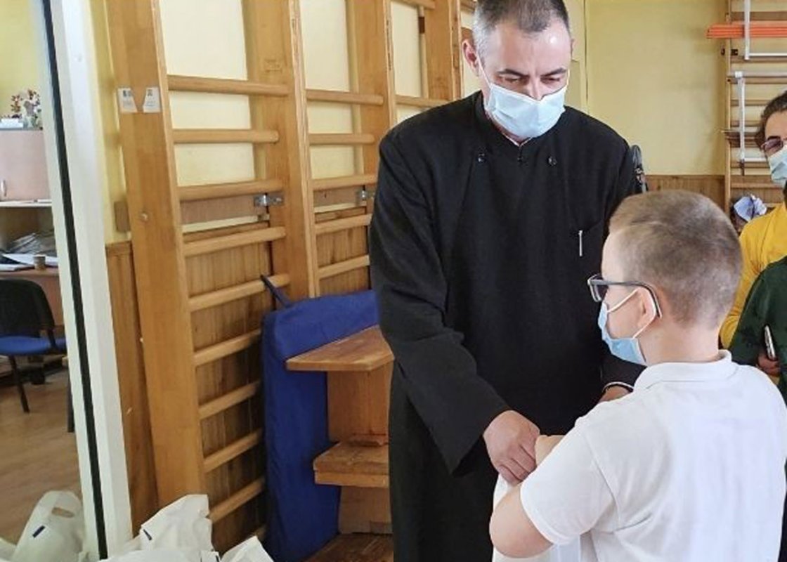 Daruri pentru copiii de la un centru de zi din Târgoviște 169064