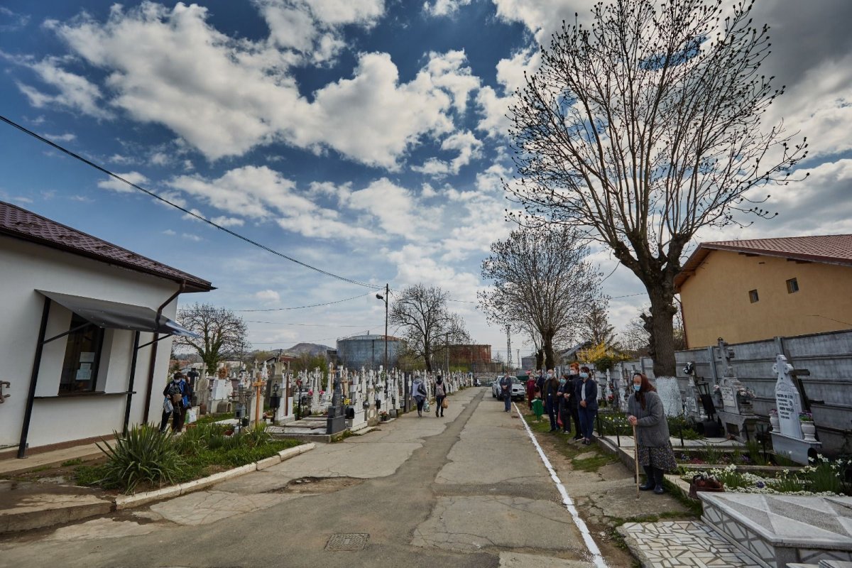 Sfințirea crucilor pentru două capele din Câmpina, județul Prahova 169122