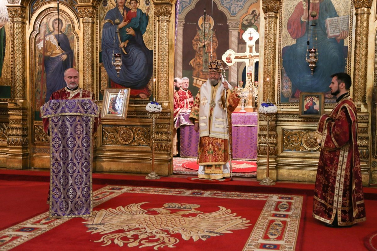 Sărbătoarea „Purtătorului de biruință” la catedrala din Sibiu 169170