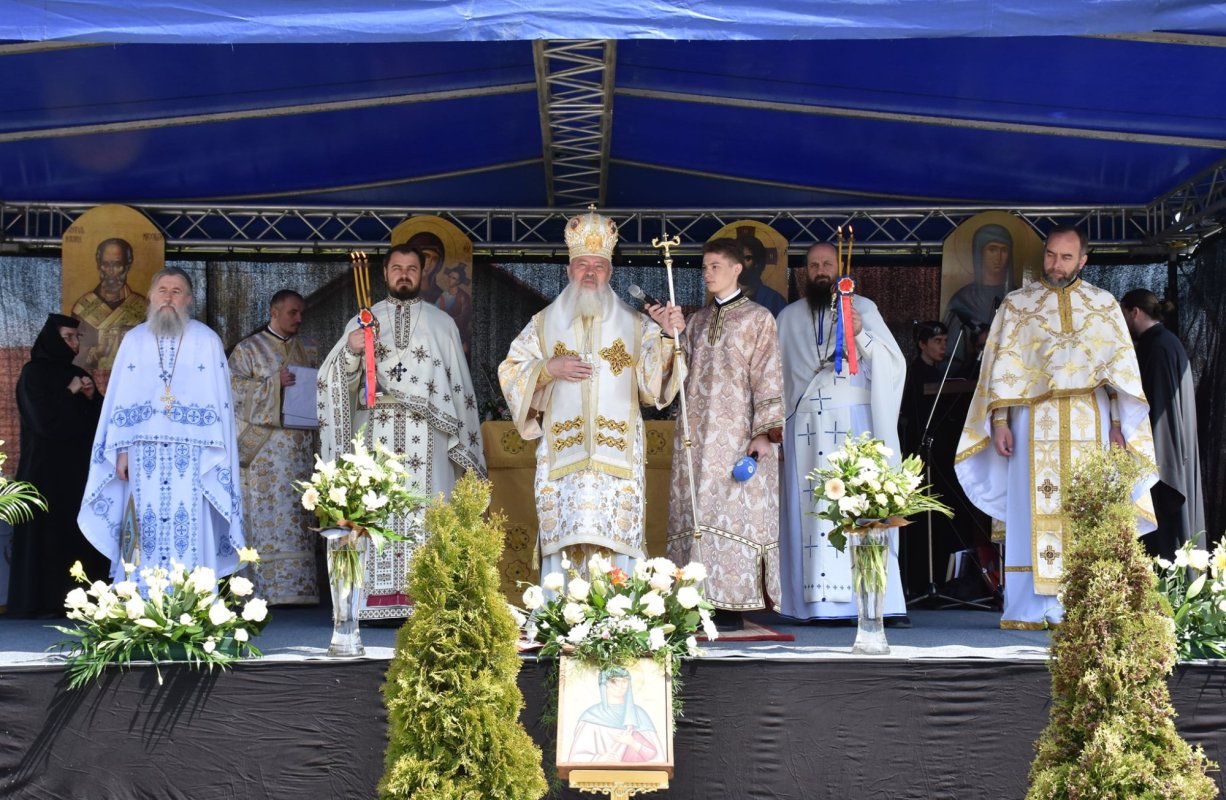 Hramul Mănăstirii „Sfânta Cuvioasă Elisabeta” din Cluj Napoca 169338