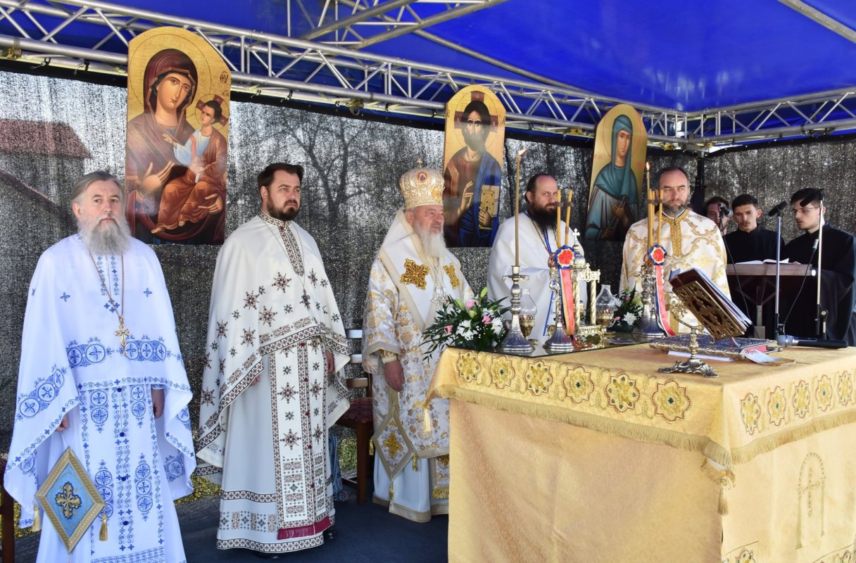 Hramul Mănăstirii „Sfânta Cuvioasă Elisabeta” din Cluj Napoca 169339