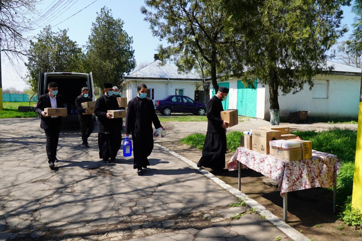 Activităţi filantropice în Arhiepiscopia Dunării de Jos 169461