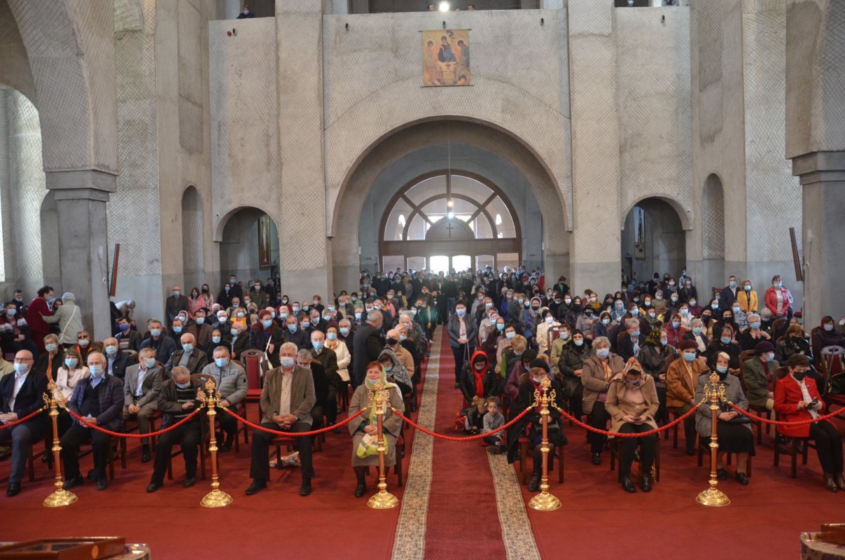 Duminica Stâlpărilor la Catedrala Episcopală „Învierea Domnului” din Oradea 169403