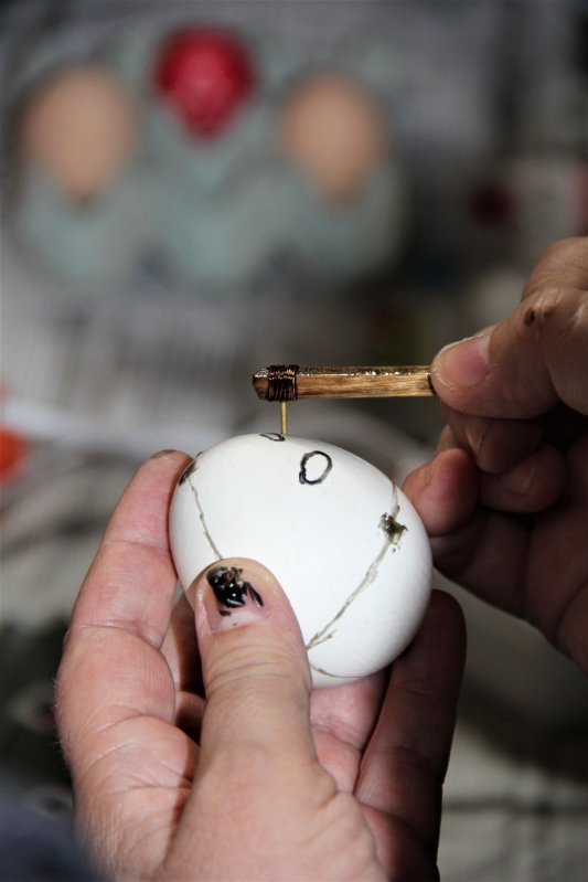 Șezătoarea de scris pe ouă a enoriașilor din Hărpăşeştii Iaşilor 169604