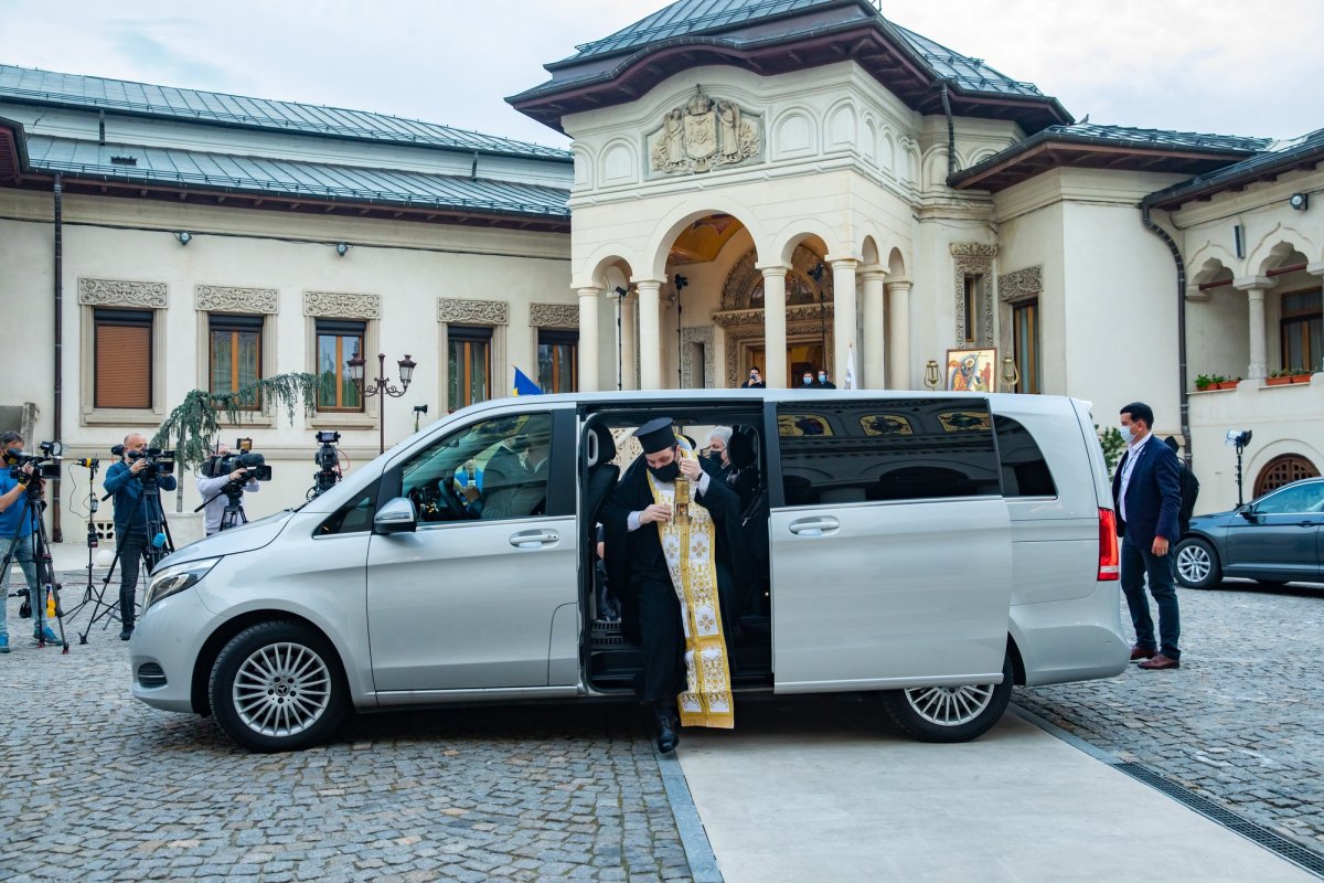 Primirea Sfintei Lumini la Catedrala Patriarhală 169842
