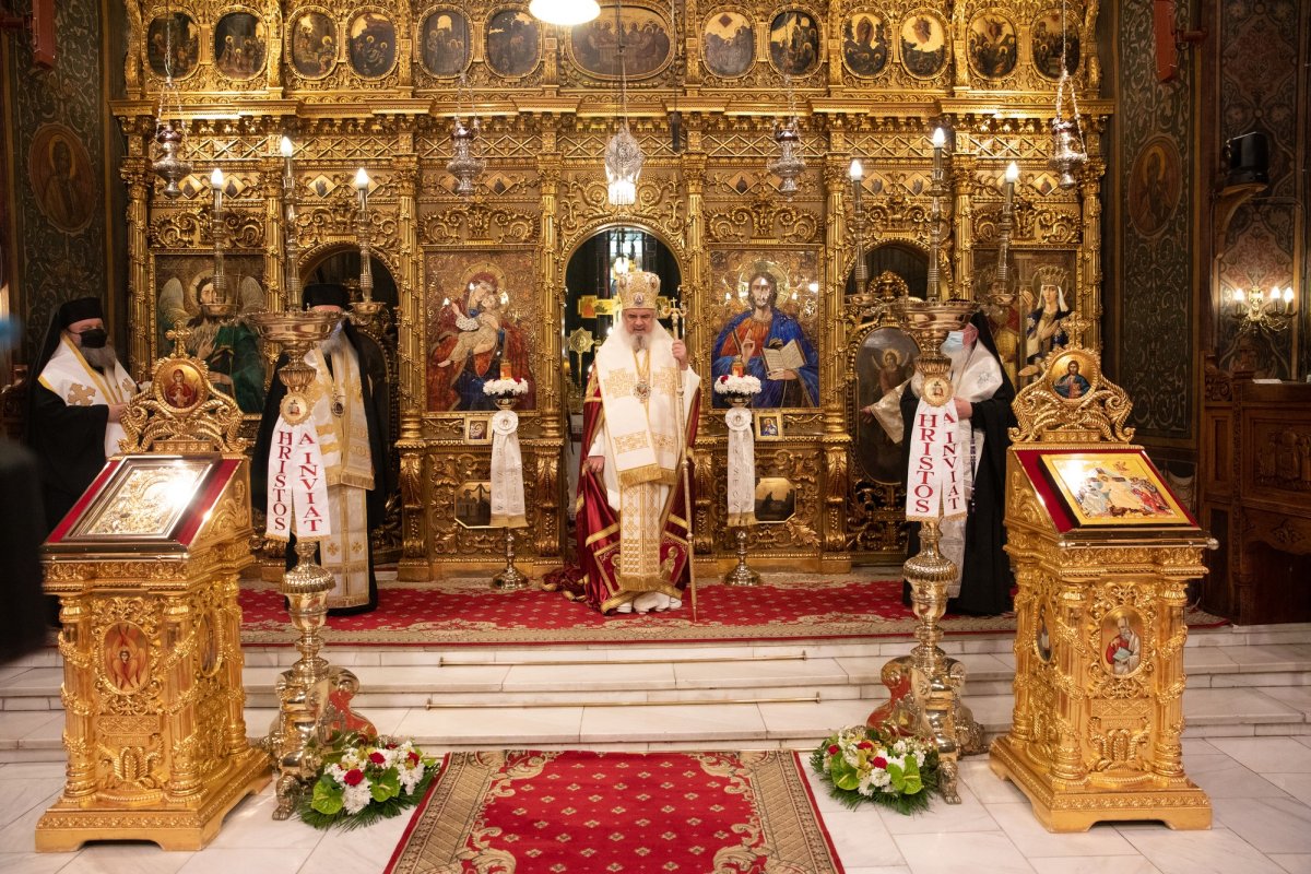 Primirea Sfintei Lumini la Catedrala Patriarhală 169867