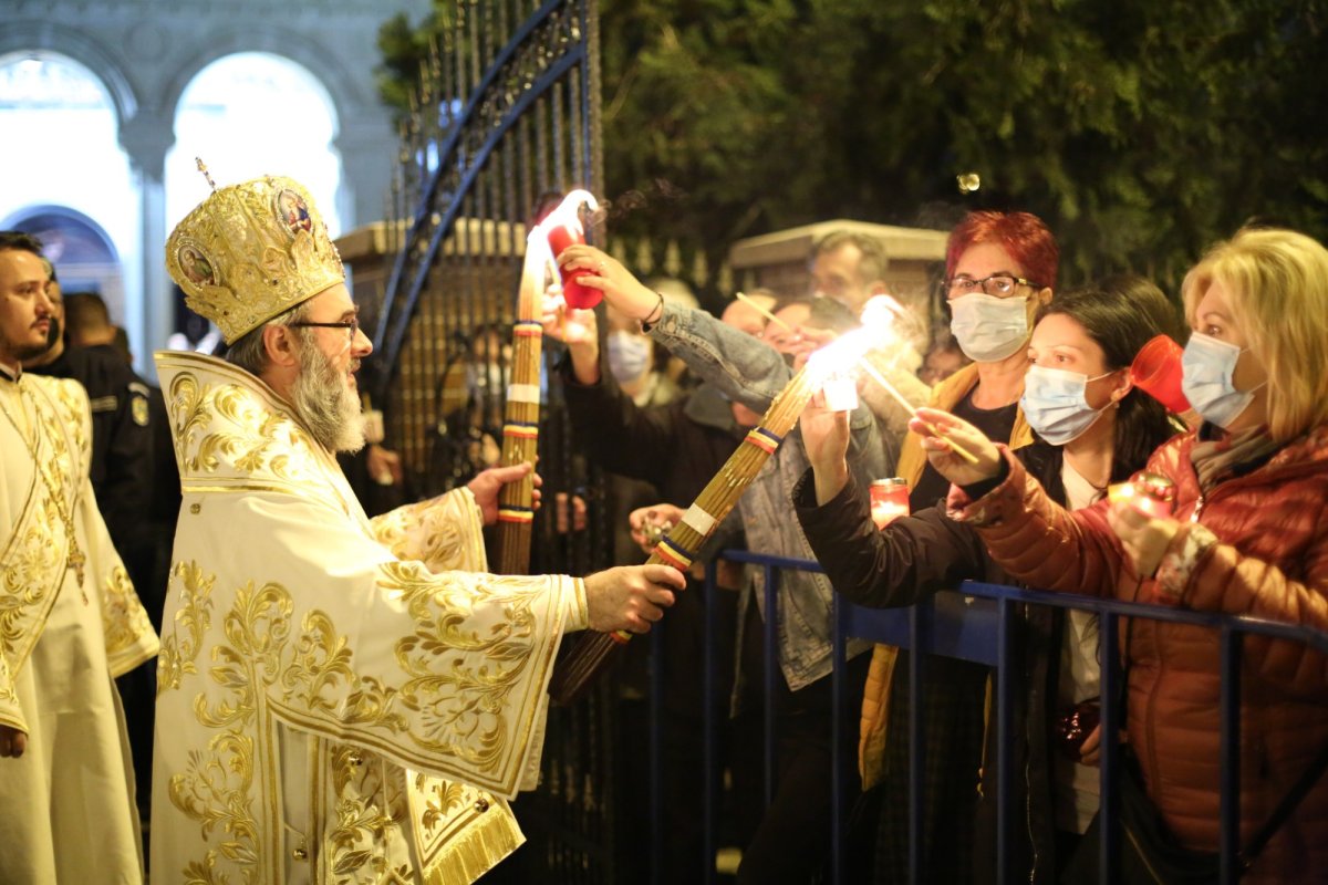 „Sărbătoarea sărbătorilor”  în Mitropolia Munteniei şi Dobrogei 170122