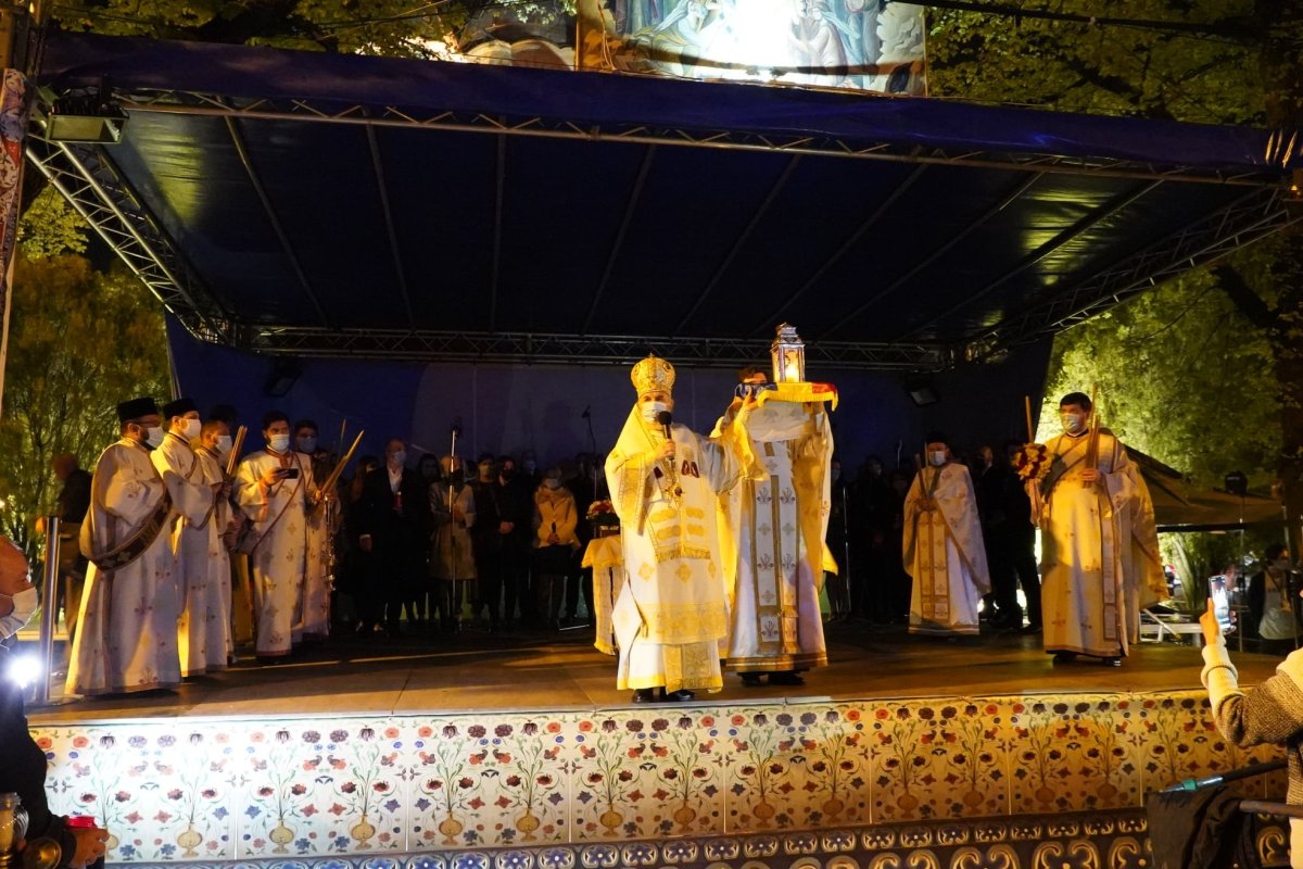 „Sărbătoarea sărbătorilor”  în Mitropolia Munteniei şi Dobrogei 170128