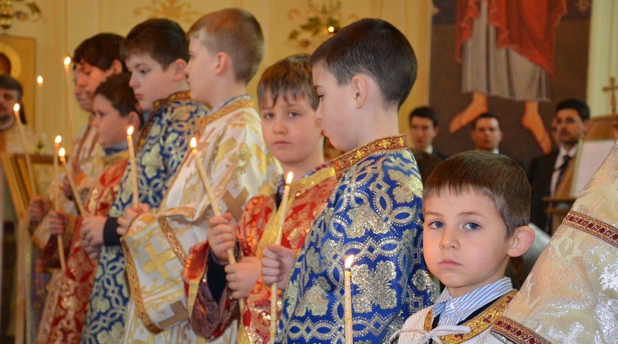 „În diasporă, Biserica este un punct de reper al comunității” 170213