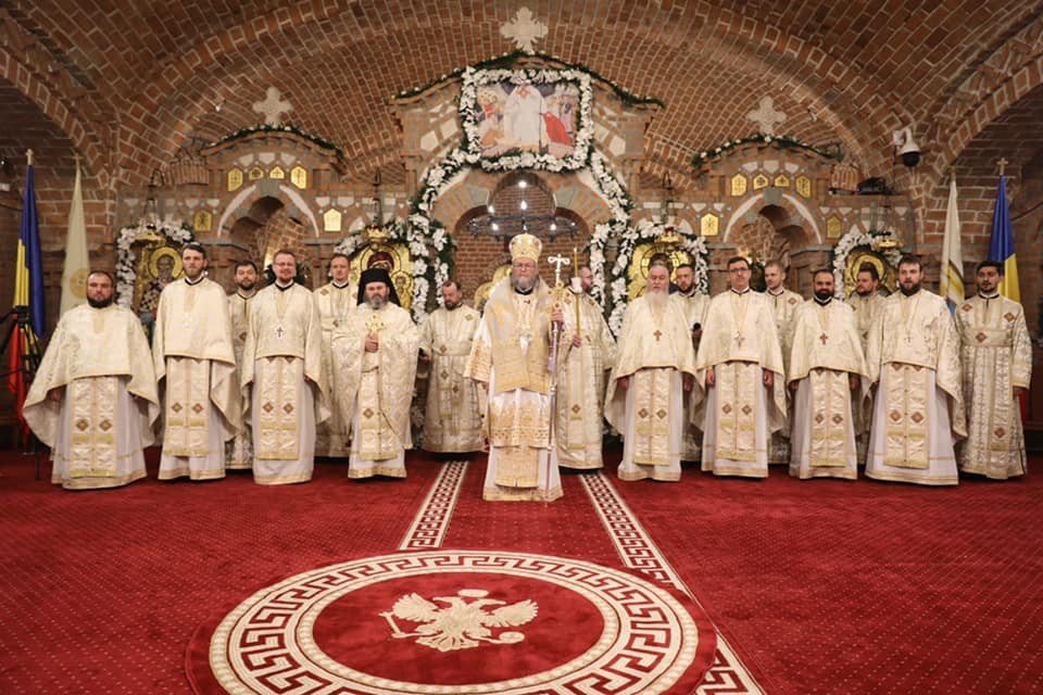 Slujiri arhiereşti în Episcopia Maramureşului şi Sătmarului 170232