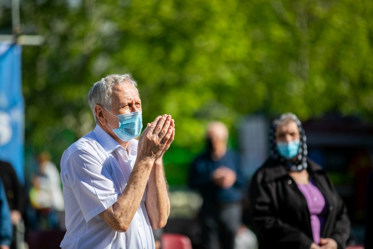 Sfinţirea apei în Vinerea Luminată pe Dealul Patriarhiei 170368