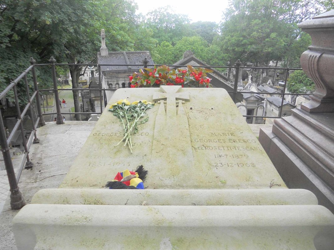 Locurile neuitării din Oraşul luminilor 170565