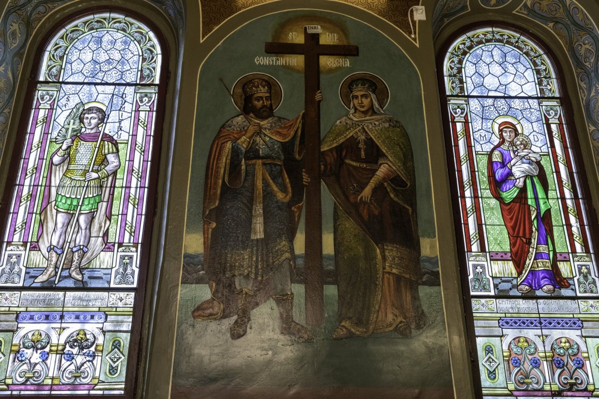 Sfinţirea picturii şi premierea tinerilor misionari la o parohie din Capitală 170648