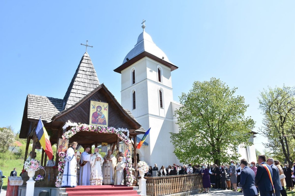 Hramul Bisericii „Sfântul Apostol Toma” din Oarța de Sus, Maramureș 170740