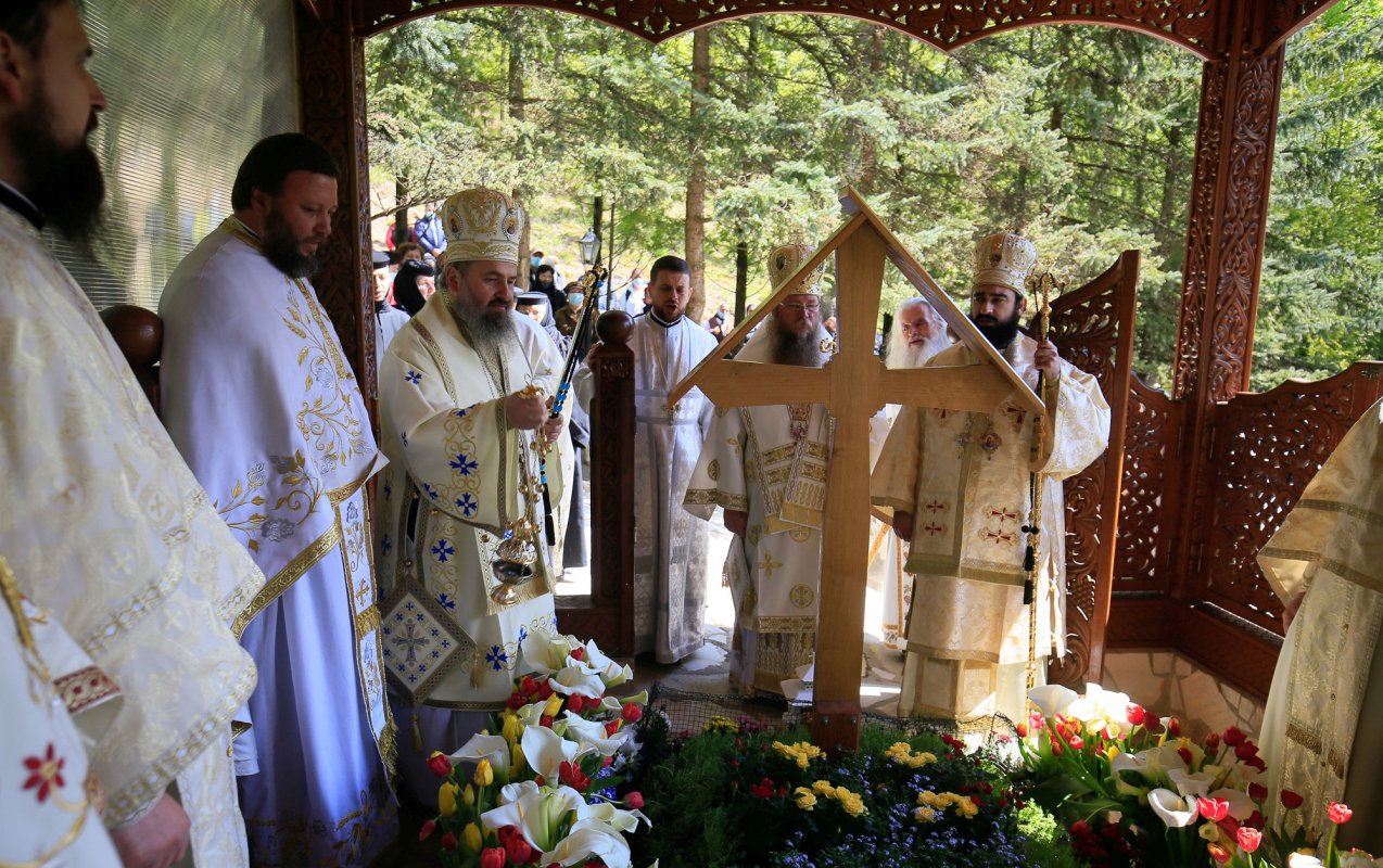 Hram la Mănăstirea Prislop, Hunedoara 170836