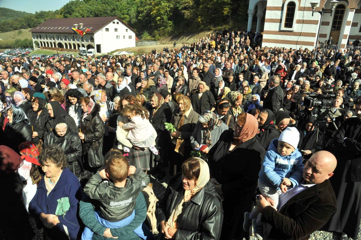 Monahiile de la Florești, chipuri de mironosițe slujitoare Domnului 171083