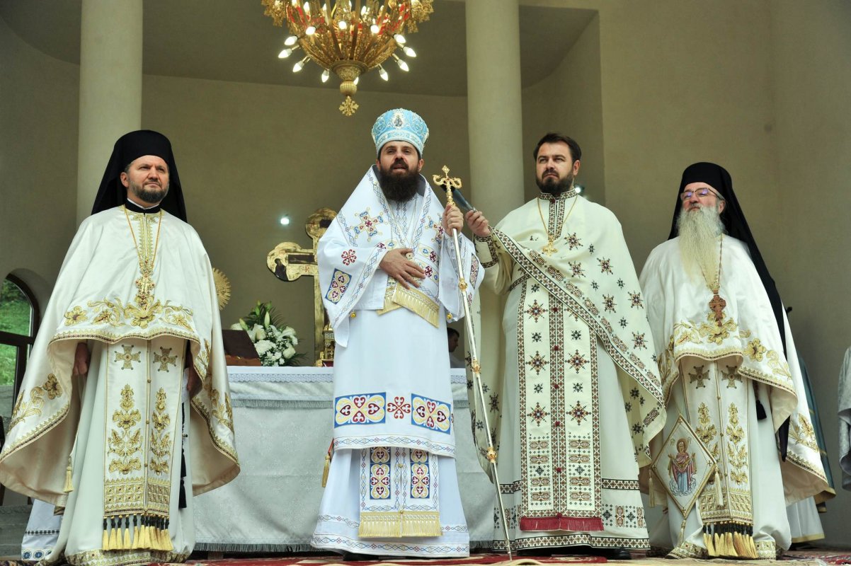 Monahiile de la Florești, chipuri de mironosițe slujitoare Domnului 171084